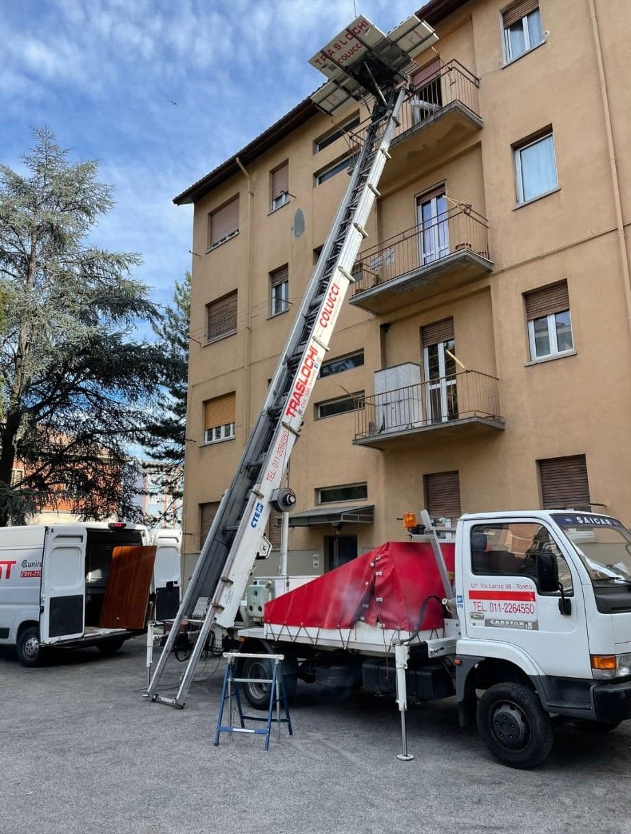 Autoscala Colucci Traslochi